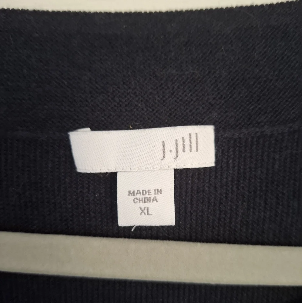 J.Jill V-neck Cottom Sweater Size XL Navy Blue - Picture 3 of 6